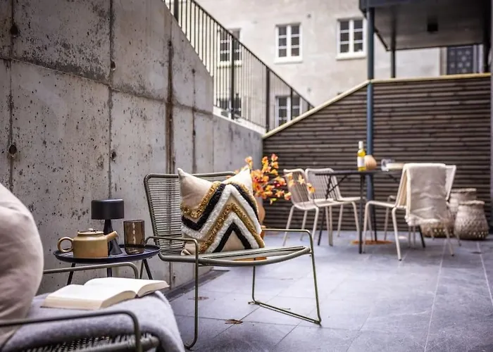 Stay L Luxurious Hideaway In Centrum
